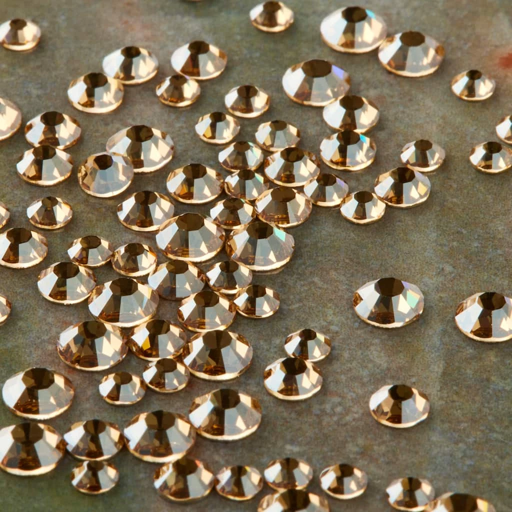 Discount ❤️ Crystal Radiance Golden Honey Flatback European Crystals by Bead Landing™ ✨ 4 Discount ❤️ Crystal Radiance Golden Honey Flatback European Crystals by Bead Landing™ ✨ - Image 2