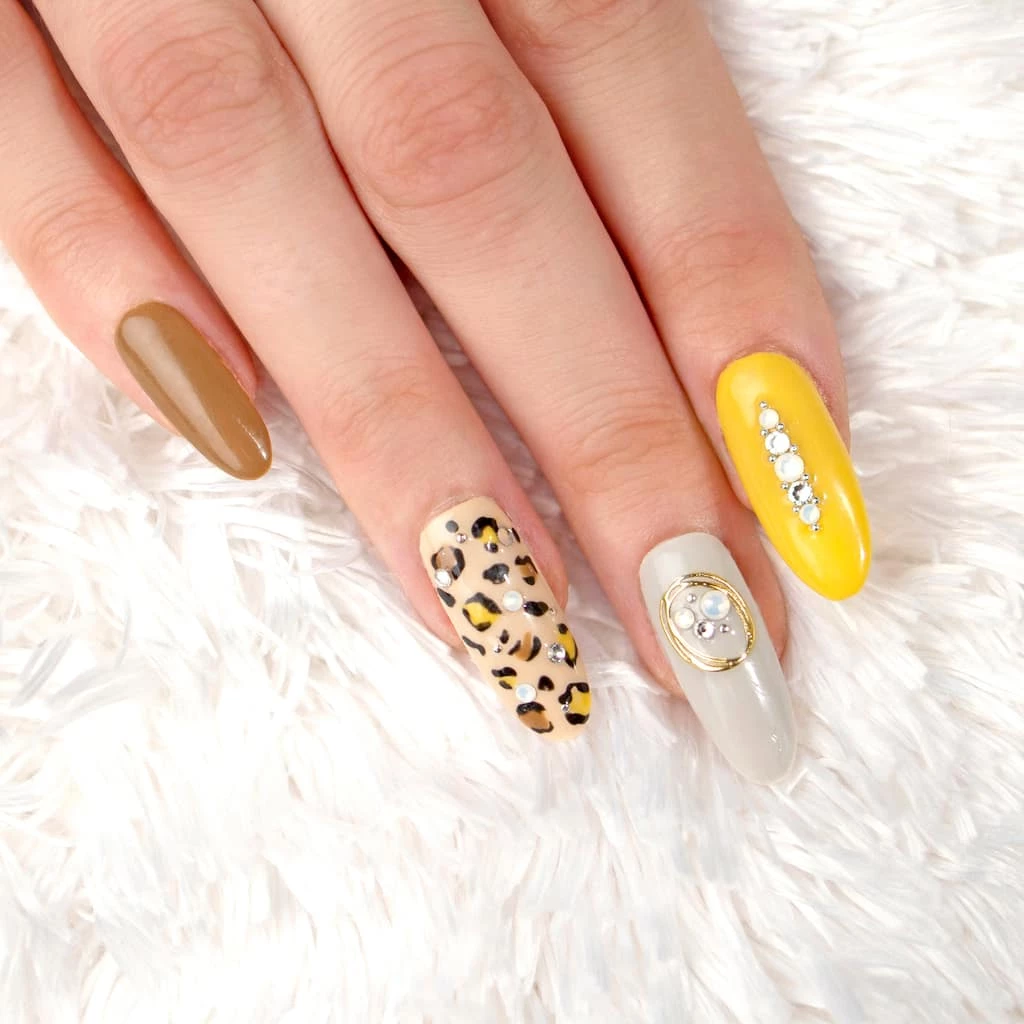 Cheap 🥰 Crystal Radiance Modern Nail European Crystals by Bead Landing™ 💯 8 Cheap 🥰 Crystal Radiance Modern Nail European Crystals by Bead Landing™ 💯 - Image 6